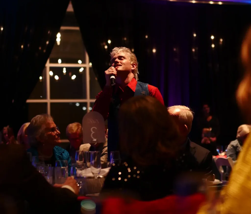 Jukebox Live Performance