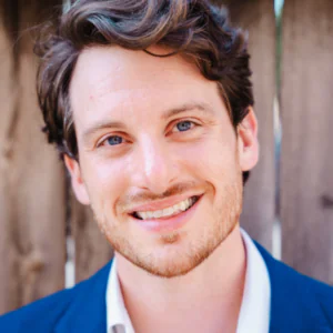 Logan Tarwater headshot